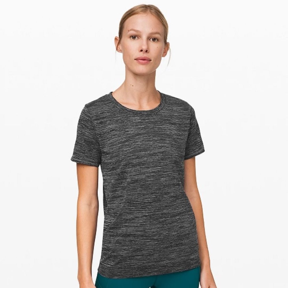 Lululemon Swiftly Relaxed Short Sleeve